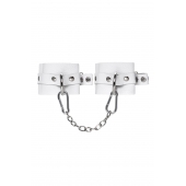 Белые мягкие кожаные наручники с люверсами - Pecado - купить с доставкой в Серпухове