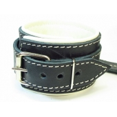 Оковы на руки со светлым подкладом - БДСМ Арсенал - купить с доставкой в Серпухове