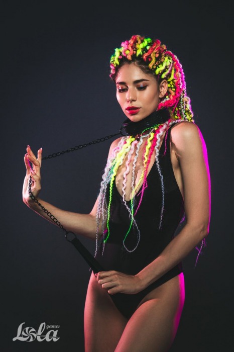 Черный ошейник с поводком Kinky - Lola Games - купить с доставкой в Серпухове