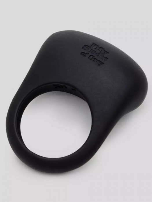 Черное эрекционное виброкольцо Sensation Rechargeable Vibrating Love Ring - Fifty Shades of Grey - в Серпухове купить с доставкой